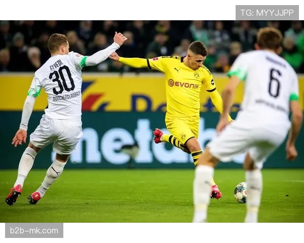 门兴格拉德巴赫主场启用新型数字广告牌系统，支持实时程序化广告投放